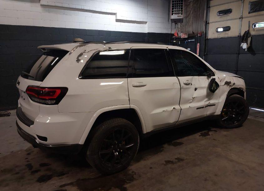 Photo 4 of 2018 Jeep Grand CHEROKEE STERLING EDITION 4X4 (VIN 1C4RJFBG7JC156926)