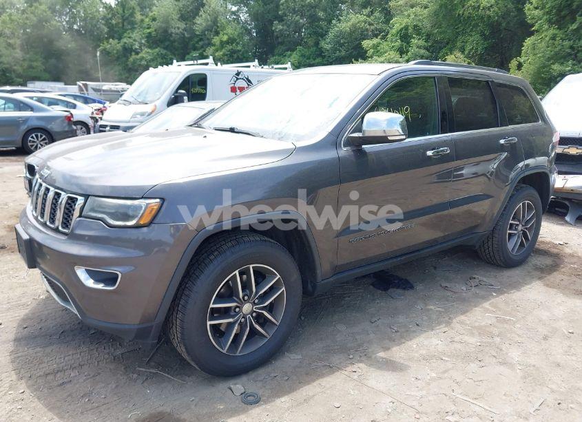 Photo 2 of 2018 Jeep Grand CHEROKEE LIMITED 4X4 (VIN 1C4RJFBG7JC159065)