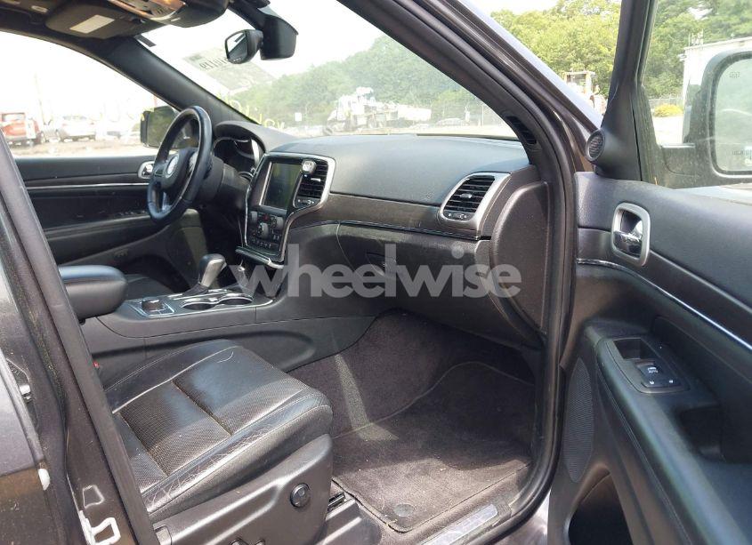 Photo 5 of 2018 Jeep Grand CHEROKEE LIMITED 4X4 (VIN 1C4RJFBG7JC159065)