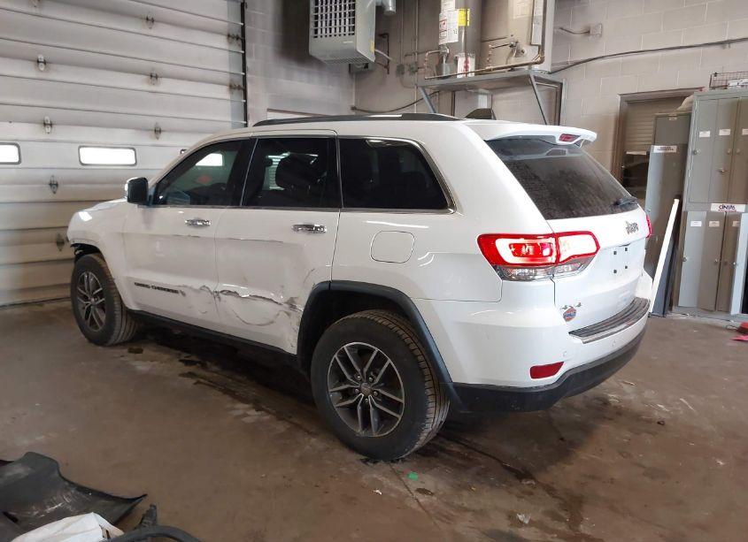 Photo 3 of 2018 Jeep Grand CHEROKEE LIMITED 4X4 (VIN 1C4RJFBG7JC369567)
