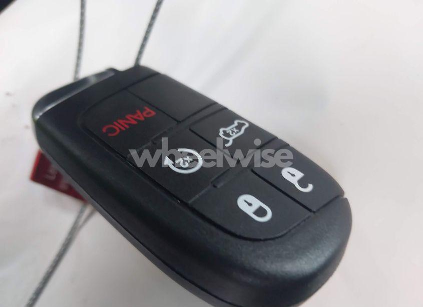 Photo 11 of 2019 Jeep Grand CHEROKEE LIMITED 4X4 (VIN 1C4RJFBG7KC541680)