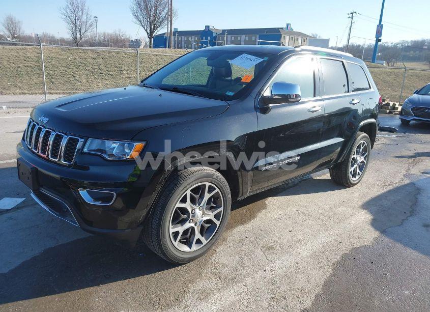 Photo 2 of 2019 Jeep Grand CHEROKEE LIMITED 4X4 (VIN 1C4RJFBG7KC640158)