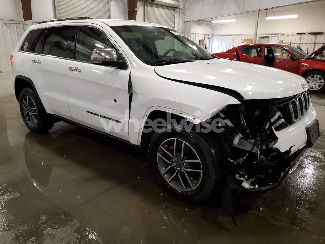 Photo 4 of 2019 JEEP GRAND CHEROKEE LIMITED (VIN 1C4RJFBG7KC723900)