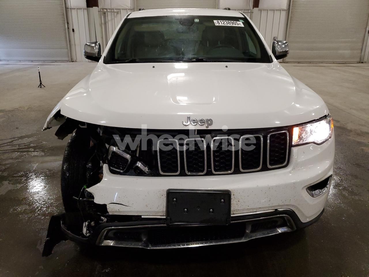 Photo 5 of 2019 JEEP GRAND CHEROKEE LIMITED (VIN 1C4RJFBG7KC723900)