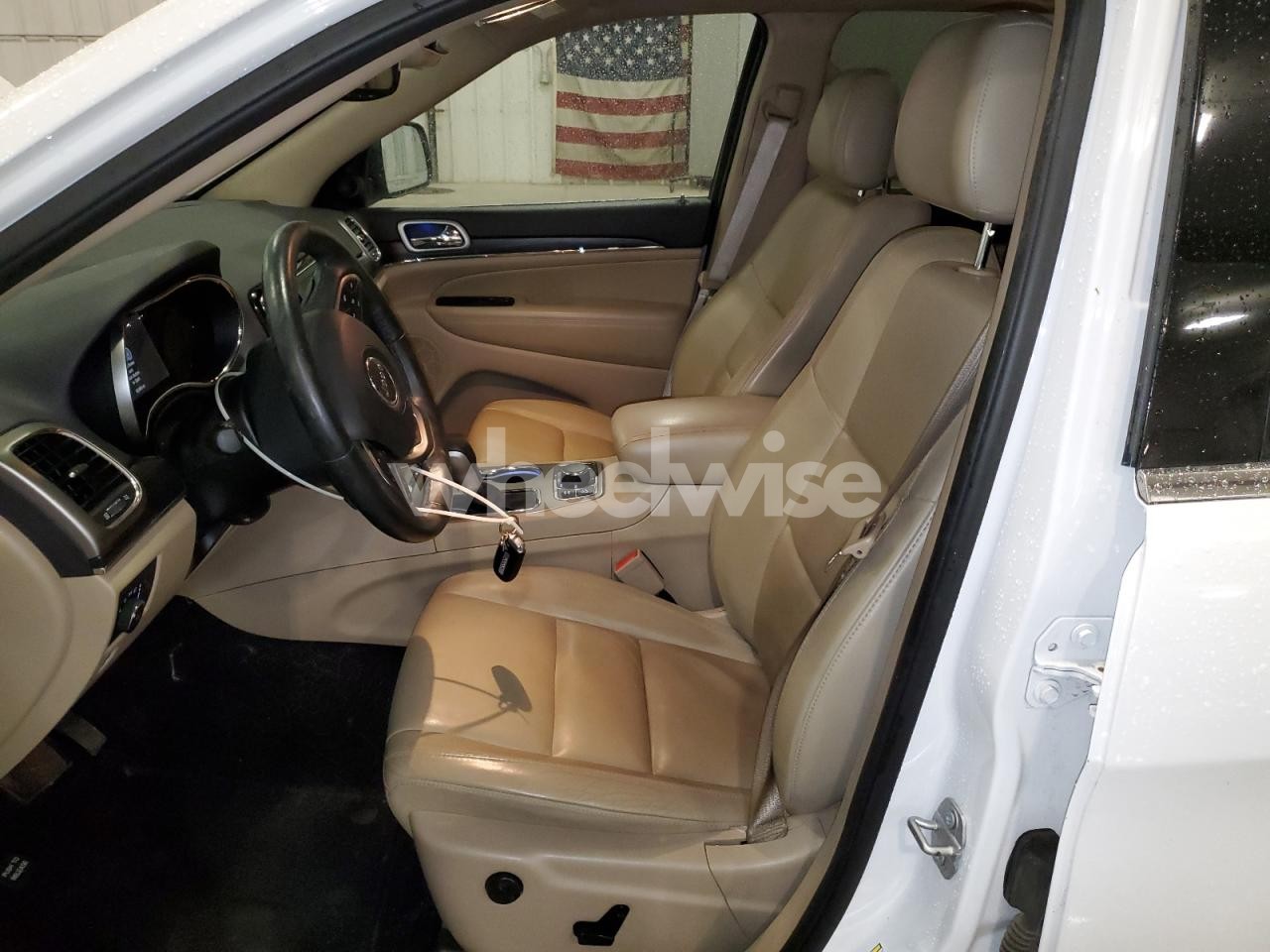Photo 7 of 2019 JEEP GRAND CHEROKEE LIMITED (VIN 1C4RJFBG7KC723900)