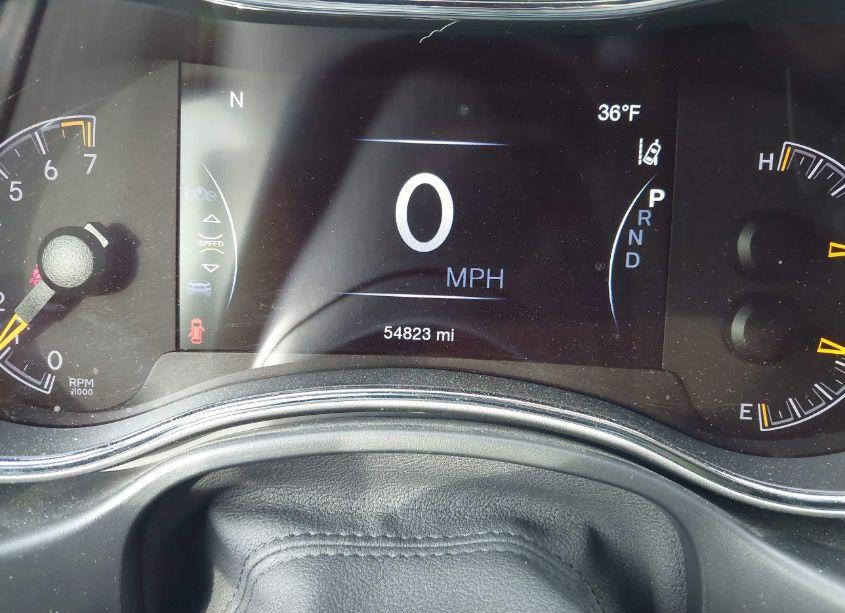 Photo 7 of 2019 Jeep Grand CHEROKEE LIMITED 4X4 (VIN 1C4RJFBG7KC808588)