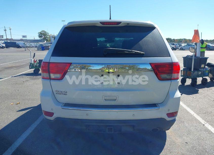 Photo 16 of 2013 Jeep Grand CHEROKEE LIMITED (VIN 1C4RJFBG8DC542887)