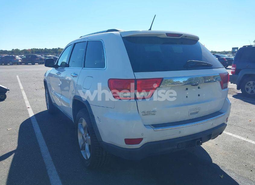 Photo 3 of 2013 Jeep Grand CHEROKEE LIMITED (VIN 1C4RJFBG8DC542887)