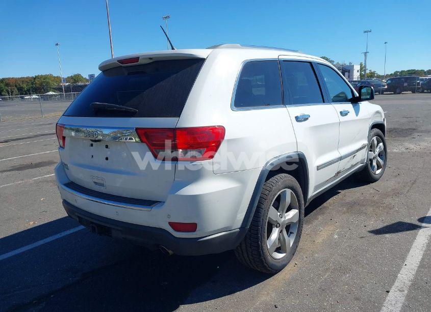Photo 4 of 2013 Jeep Grand CHEROKEE LIMITED (VIN 1C4RJFBG8DC542887)