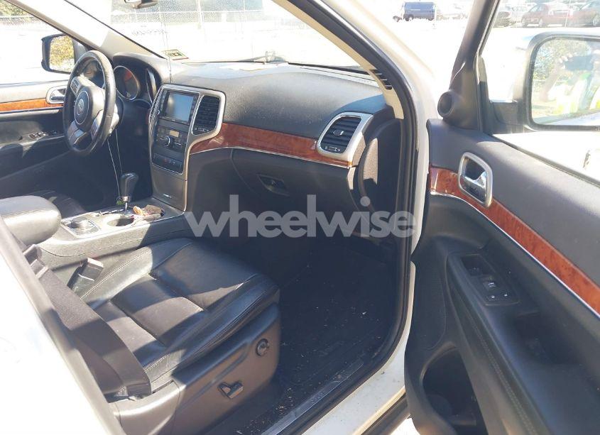 Photo 5 of 2013 Jeep Grand CHEROKEE LIMITED (VIN 1C4RJFBG8DC542887)