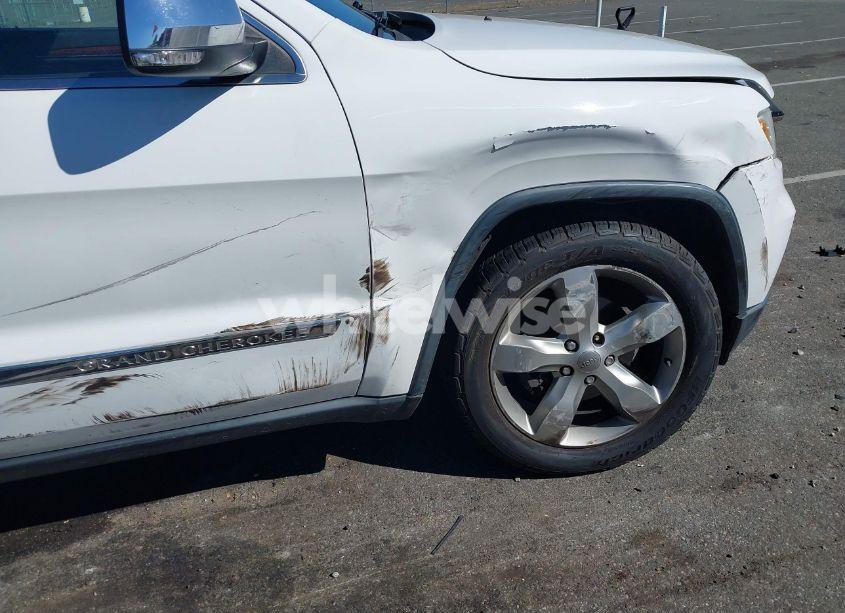 Photo 6 of 2013 Jeep Grand CHEROKEE LIMITED (VIN 1C4RJFBG8DC542887)