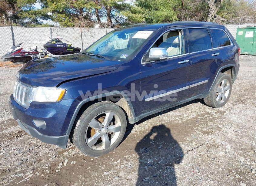 Photo 2 of 2013 Jeep Grand CHEROKEE LIMITED (VIN 1C4RJFBG8DC644545)