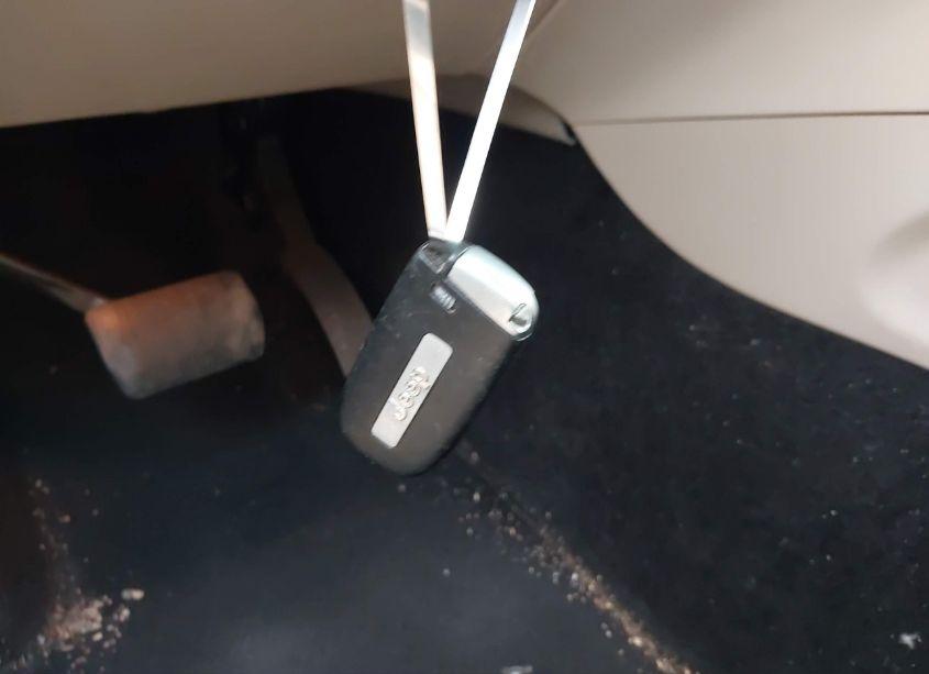 Photo 11 of 2014 Jeep Grand CHEROKEE LIMITED (VIN 1C4RJFBG8EC321940)