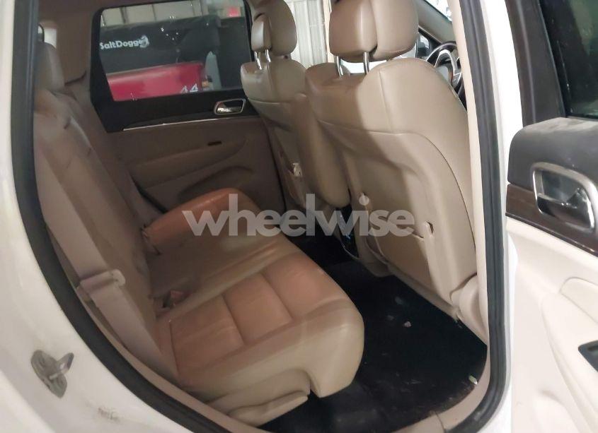 Photo 8 of 2015 Jeep Grand CHEROKEE LIMITED (VIN 1C4RJFBG8FC211200)