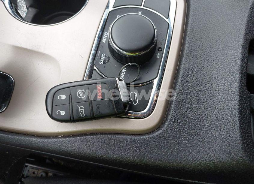 Photo 11 of 2015 Jeep Grand CHEROKEE LIMITED (VIN 1C4RJFBG8FC691786)