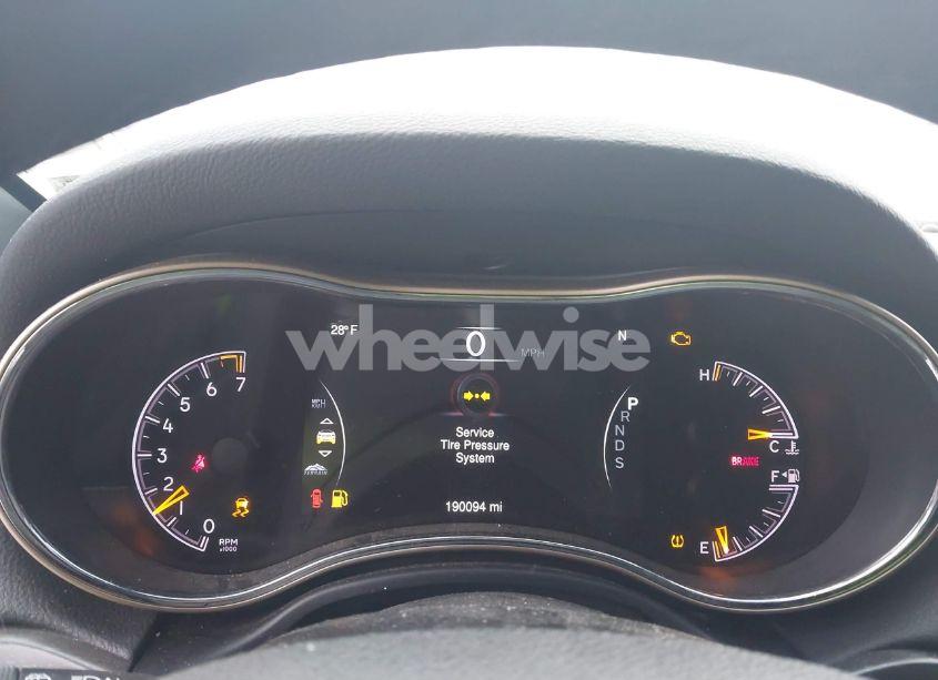 Photo 7 of 2015 Jeep Grand CHEROKEE LIMITED (VIN 1C4RJFBG8FC738752)