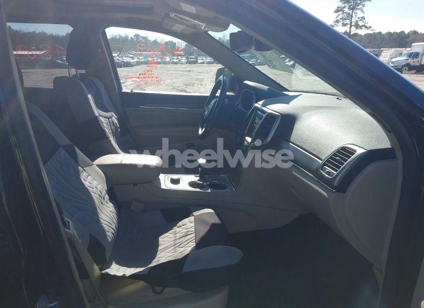 Photo 5 of 2015 Jeep Grand CHEROKEE LIMITED (VIN 1C4RJFBG8FC739643)