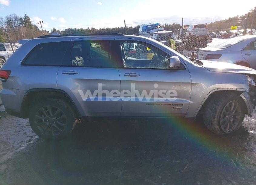 Photo 14 of 2016 Jeep Grand CHEROKEE LIMITED 75TH ANNIVERSARY (VIN 1C4RJFBG8GC355234)