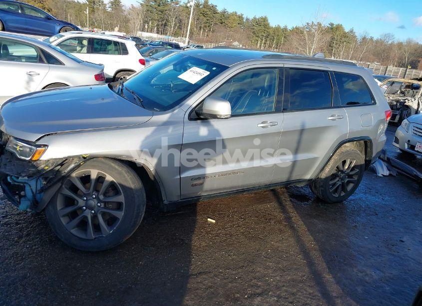 Photo 15 of 2016 Jeep Grand CHEROKEE LIMITED 75TH ANNIVERSARY (VIN 1C4RJFBG8GC355234)