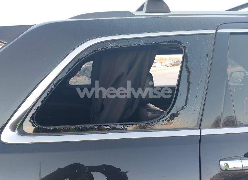 Photo 12 of 2016 Jeep Grand CHEROKEE LIMITED (VIN 1C4RJFBG8GC401483)