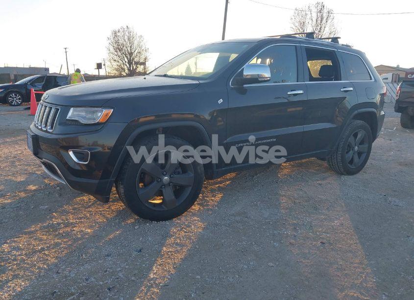 Photo 2 of 2016 Jeep Grand CHEROKEE LIMITED (VIN 1C4RJFBG8GC401483)