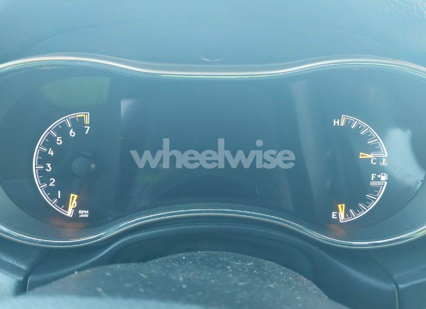 Photo 7 of 2016 Jeep Grand CHEROKEE LIMITED (VIN 1C4RJFBG8GC401483)