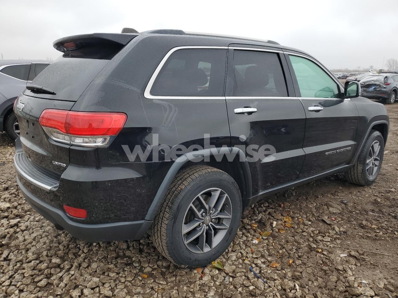 Photo 3 of 2017 JEEP GRAND CHEROKEE LIMITED (VIN 1C4RJFBG8HC630859)