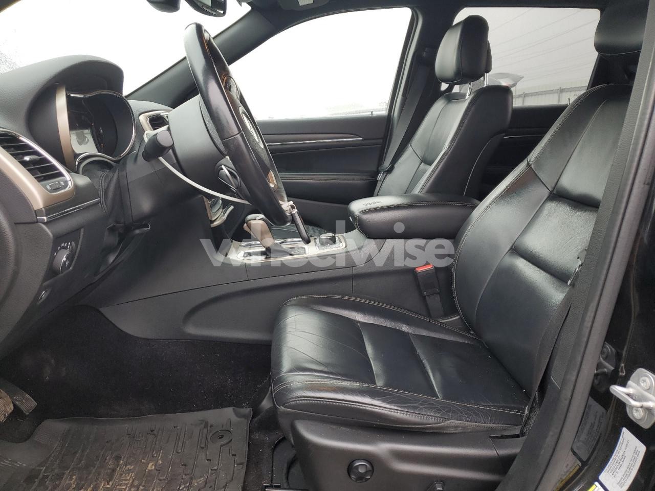 Photo 7 of 2017 JEEP GRAND CHEROKEE LIMITED (VIN 1C4RJFBG8HC630859)