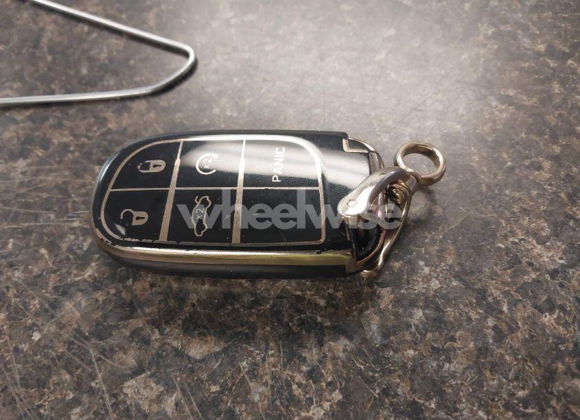 Photo 11 of 2017 Jeep Grand CHEROKEE LIMITED 4X4 (VIN 1C4RJFBG8HC631199)