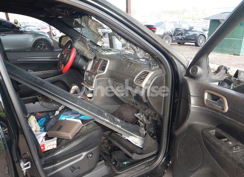 Photo 5 of 2017 Jeep Grand CHEROKEE LIMITED 4X4 (VIN 1C4RJFBG8HC631199)