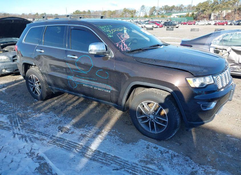 2017 Jeep Grand CHEROKEE LIMITED 4X4 (VIN 1C4RJFBG8HC682962) main photo