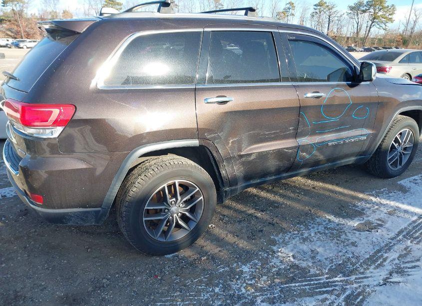 Photo 6 of 2017 Jeep Grand CHEROKEE LIMITED 4X4 (VIN 1C4RJFBG8HC682962)