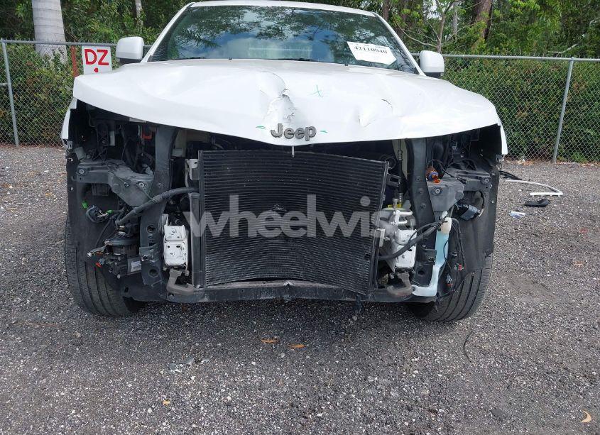 Photo 6 of 2017 Jeep Grand CHEROKEE LIMITED 75TH ANNIVERSARY EDITION 4X4 (VIN 1C4RJFBG8HC690026)