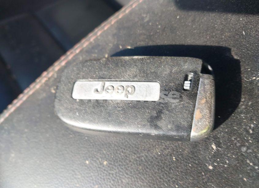 Photo 11 of 2017 Jeep Grand CHEROKEE LIMITED 75TH ANNIVERSARY EDITION 4X4 (VIN 1C4RJFBG8HC694643)