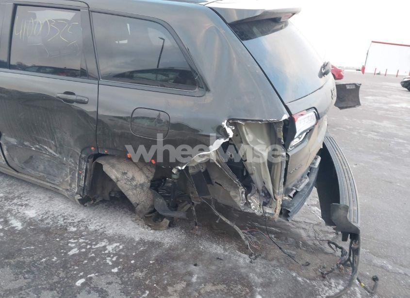 Photo 6 of 2017 Jeep Grand CHEROKEE LIMITED 75TH ANNIVERSARY EDITION 4X4 (VIN 1C4RJFBG8HC694643)