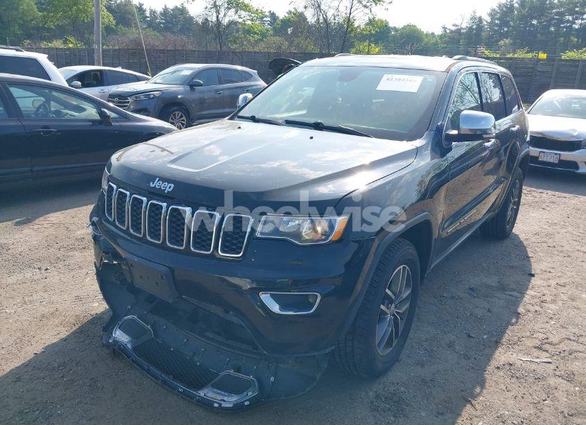 Photo 2 of 2017 Jeep Grand CHEROKEE LIMITED 4X4 (VIN 1C4RJFBG8HC695369)