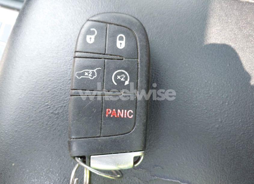 Photo 11 of 2017 Jeep Grand CHEROKEE LIMITED 4X4 (VIN 1C4RJFBG8HC776128)