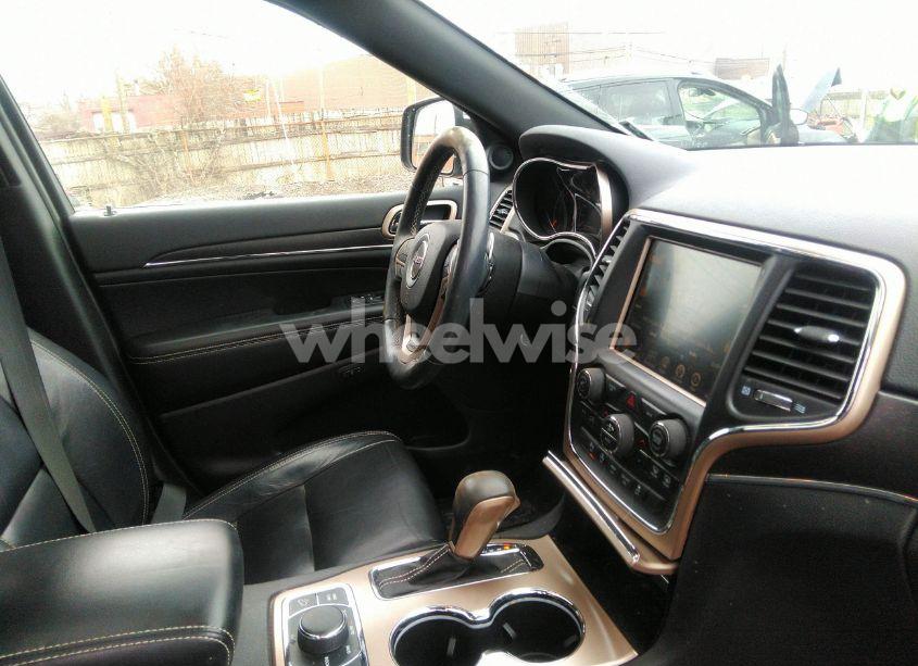 Photo 5 of 2017 Jeep Grand CHEROKEE LIMITED 4X4 (VIN 1C4RJFBG8HC837378)