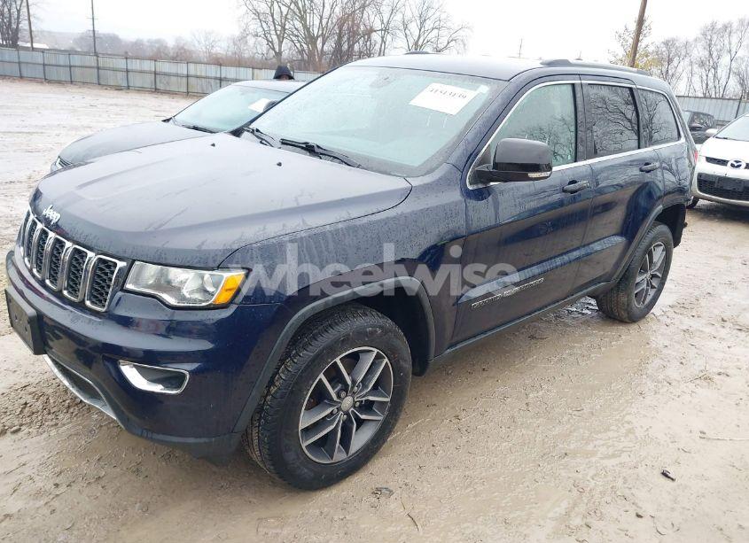 Photo 2 of 2017 Jeep Grand CHEROKEE LIMITED 4X4 (VIN 1C4RJFBG8HC866587)
