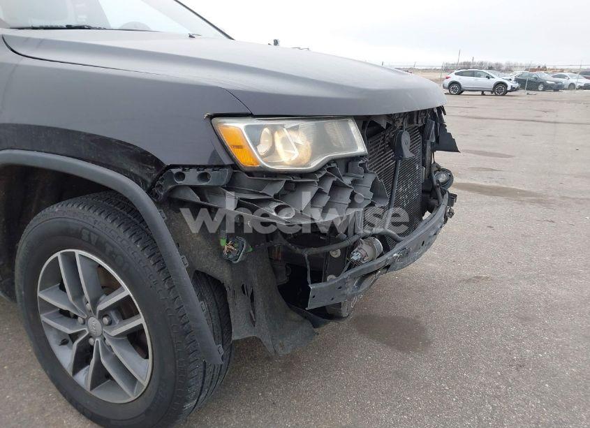 Photo 17 of 2018 Jeep Grand CHEROKEE LIMITED 4X4 (VIN 1C4RJFBG8JC361638)