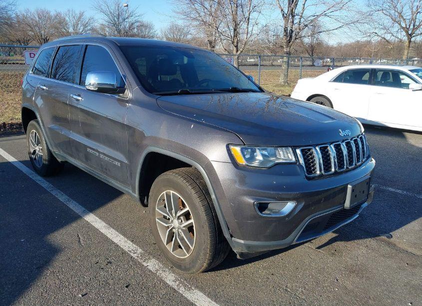 2018 Jeep Grand CHEROKEE LIMITED 4X4 (VIN 1C4RJFBG8JC425175) main photo