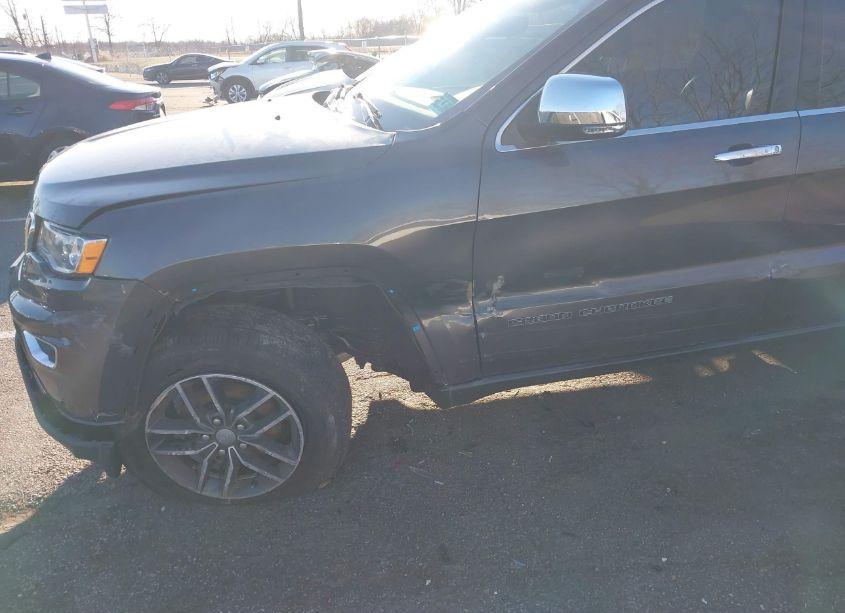 Photo 6 of 2018 Jeep Grand CHEROKEE LIMITED 4X4 (VIN 1C4RJFBG8JC425175)