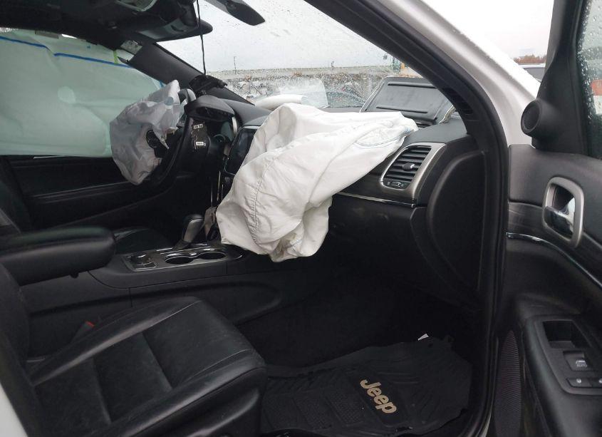 Photo 5 of 2019 Jeep Grand CHEROKEE LIMITED 4X4 (VIN 1C4RJFBG8KC608755)