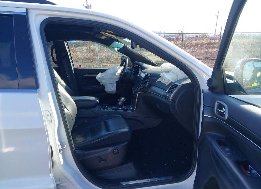 Photo 5 of 2019 Jeep Grand CHEROKEE LIMITED 4X4 (VIN 1C4RJFBG8KC782969)