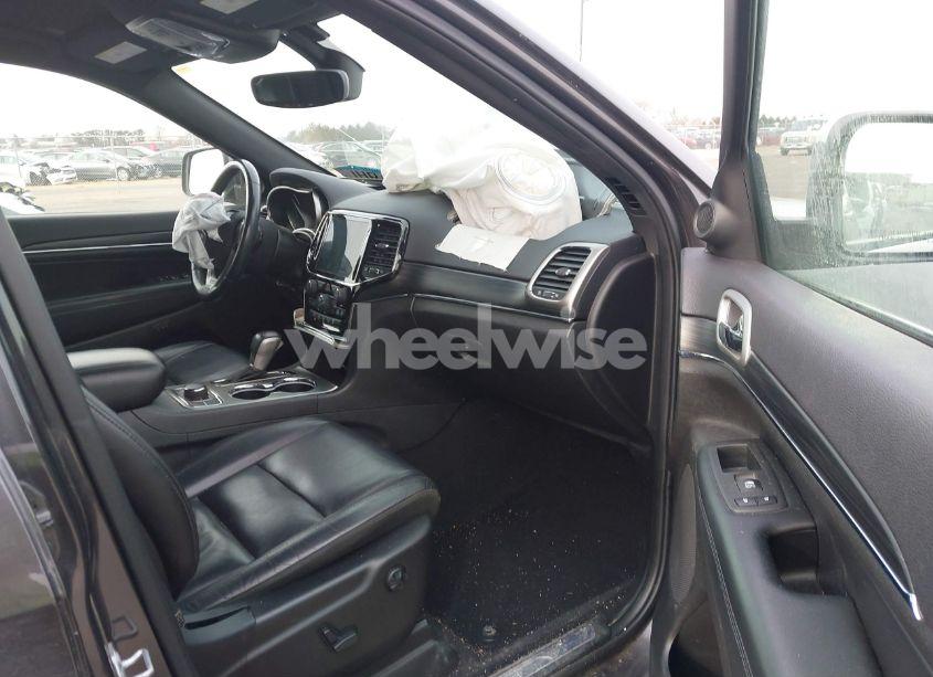 Photo 5 of 2019 Jeep Grand CHEROKEE LIMITED 4X4 (VIN 1C4RJFBG8KC831622)