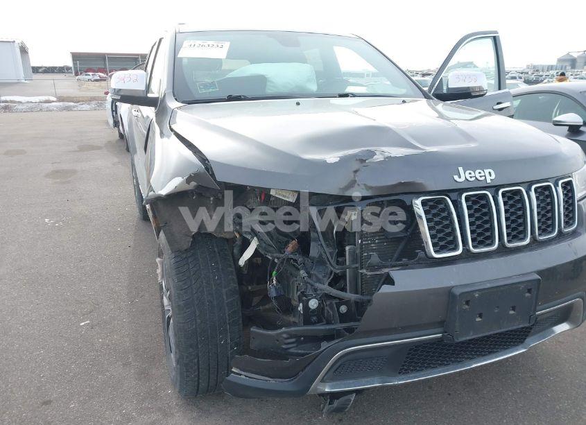 Photo 6 of 2019 Jeep Grand CHEROKEE LIMITED 4X4 (VIN 1C4RJFBG8KC831622)