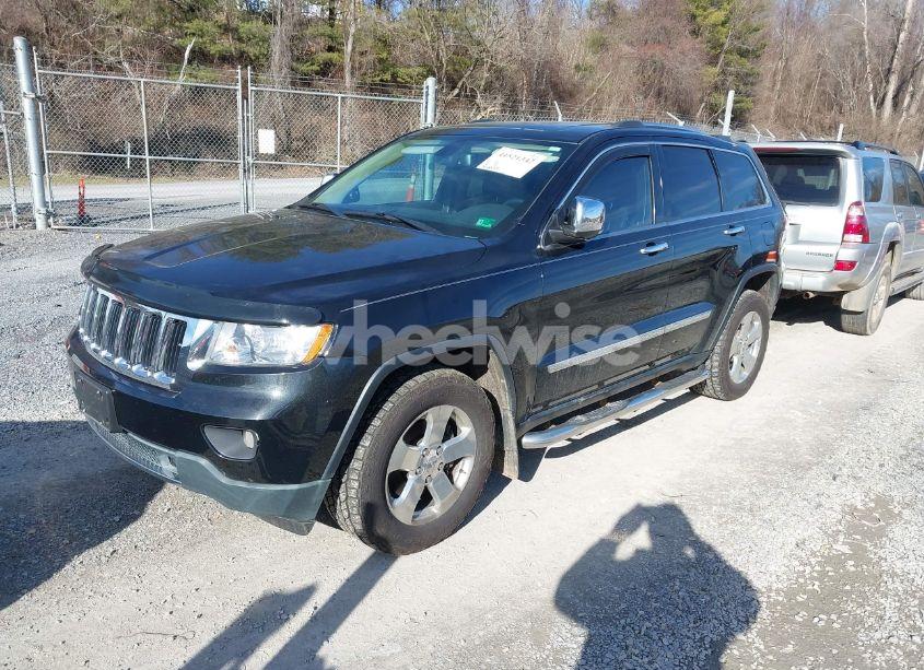 Photo 2 of 2013 Jeep Grand CHEROKEE LIMITED (VIN 1C4RJFBG9DC656056)
