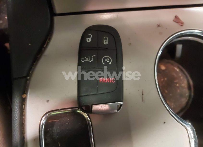 Photo 11 of 2015 Jeep Grand CHEROKEE LIMITED (VIN 1C4RJFBG9FC190910)