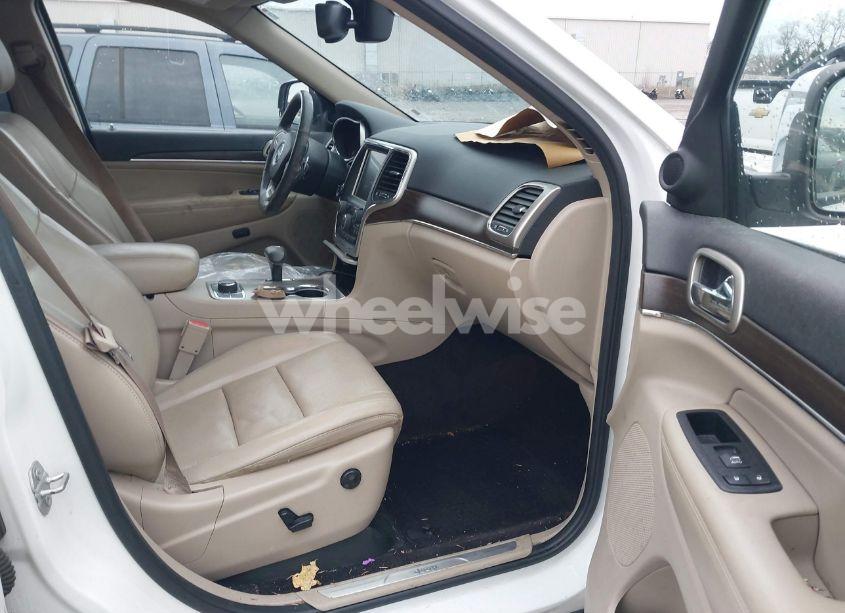 Photo 5 of 2015 Jeep Grand CHEROKEE LIMITED (VIN 1C4RJFBG9FC226840)