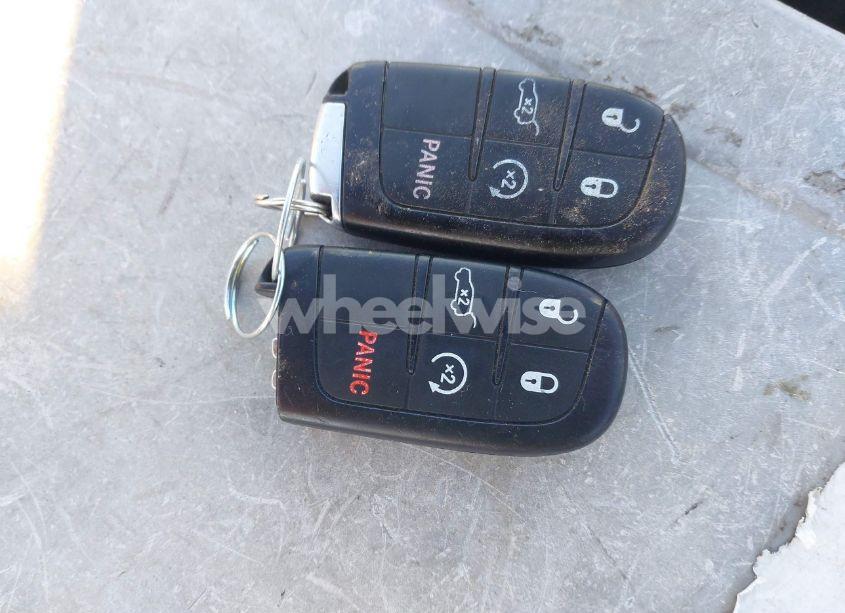 Photo 11 of 2015 Jeep Grand CHEROKEE LIMITED (VIN 1C4RJFBG9FC803088)